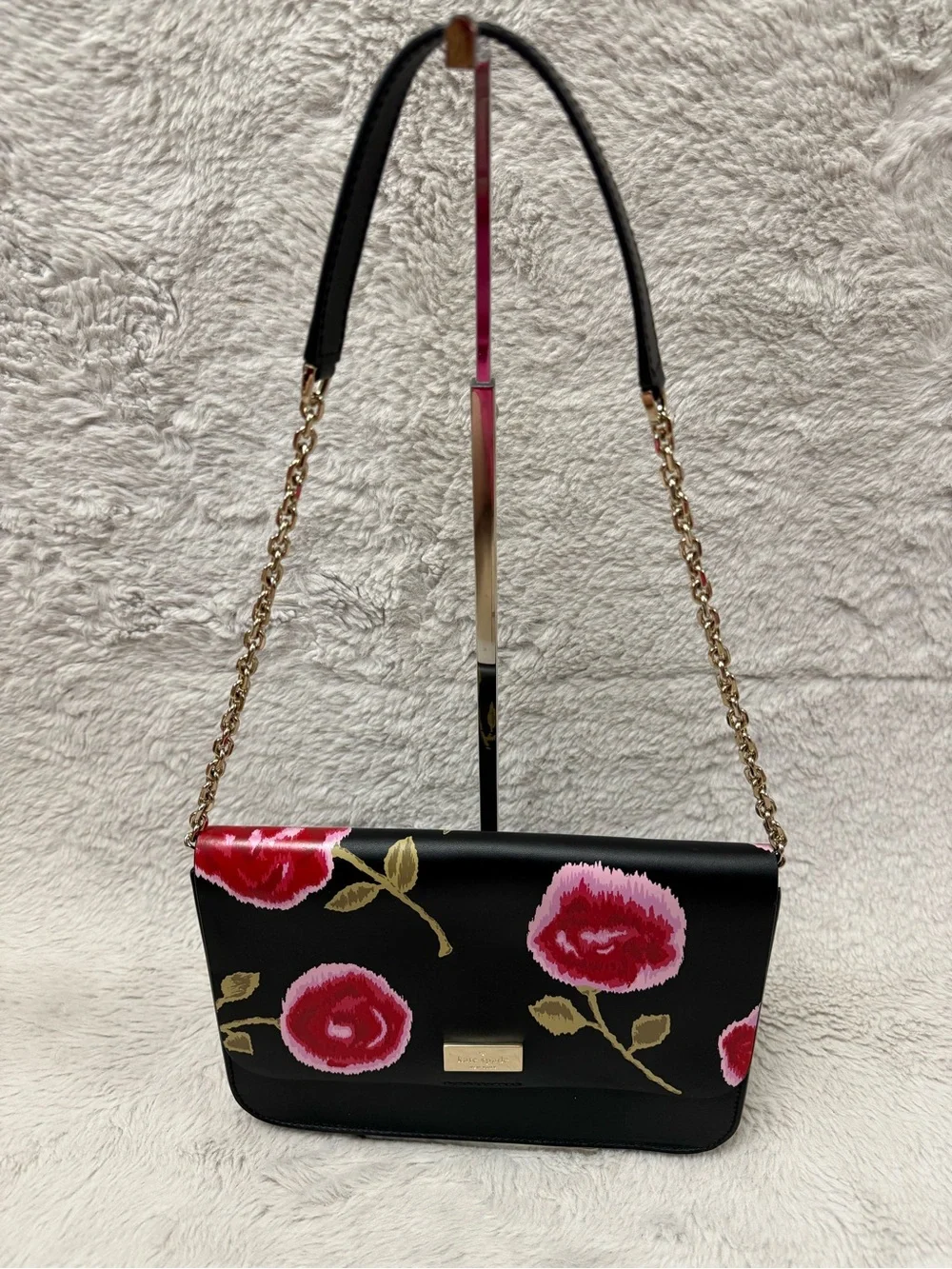 Kate Spade NY Putnam Drive Hazy Rose Lizz shoulder bag.